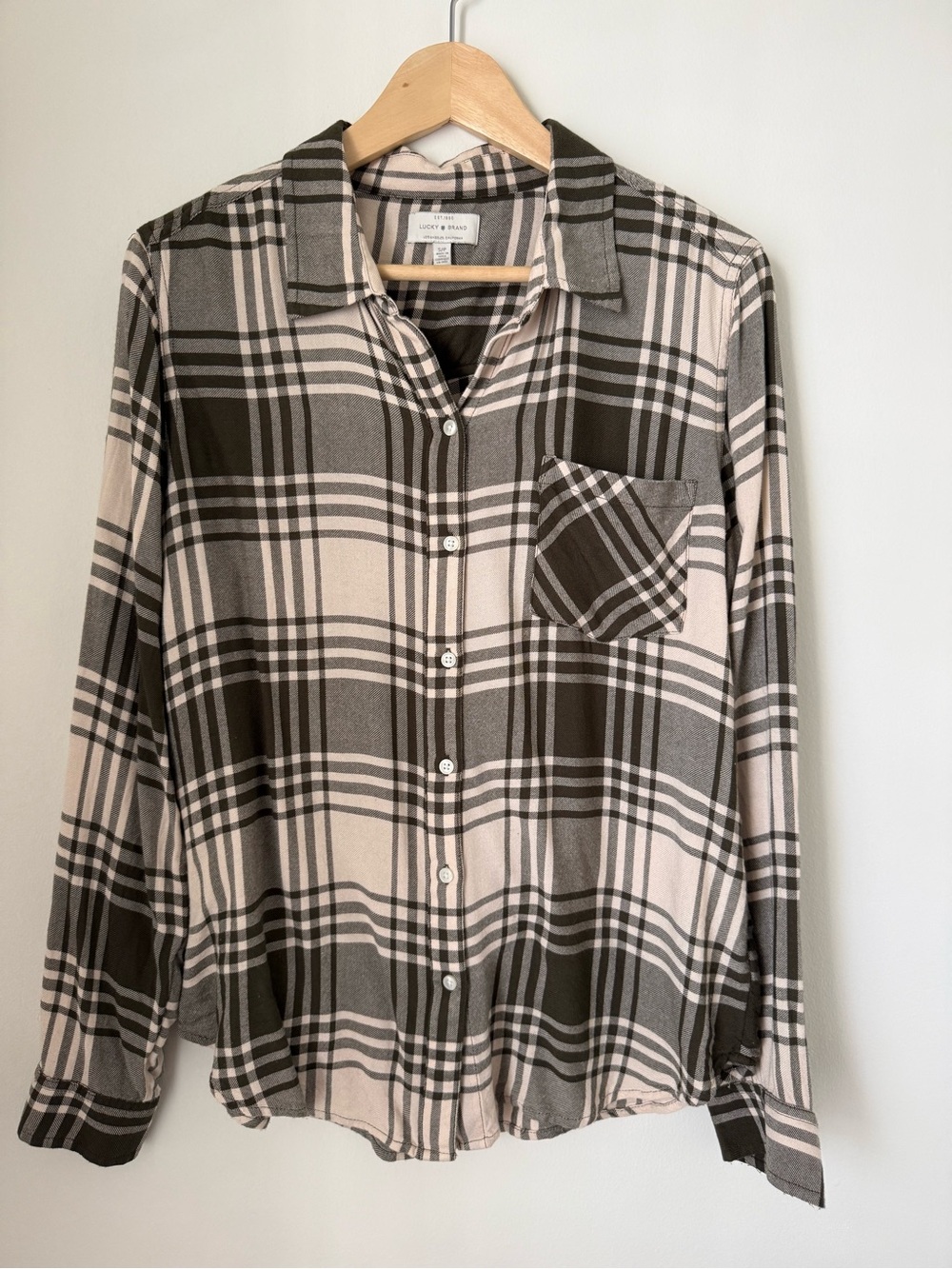 Lucky Brand Plaid Button Down Shirt Small